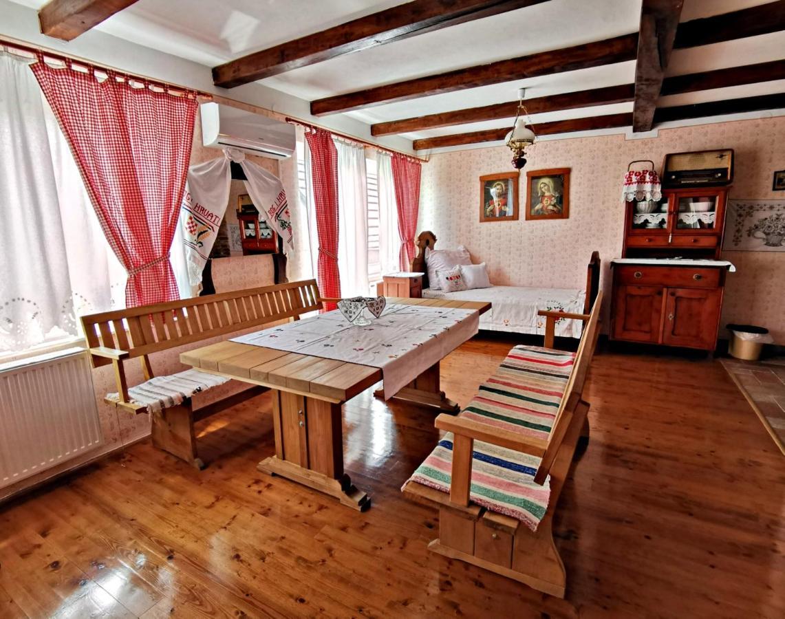 Apartment Slavonska Kuca Pleternica Luaran gambar